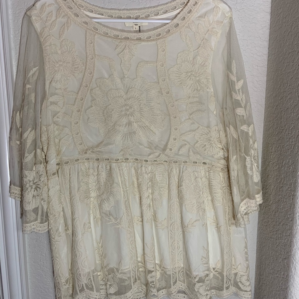 Lace top